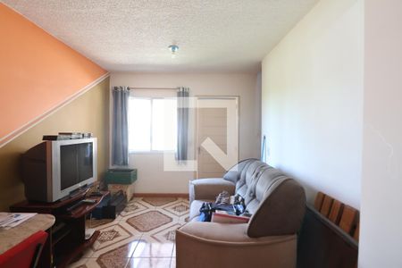 Sala de casa de condomínio à venda com 2 quartos, 52m² em Igará, Canoas