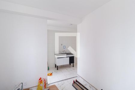 Sala de apartamento para alugar com 2 quartos, 42m² em Vila da Oportunidade, Carapicuíba