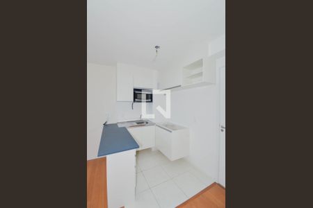 Sala/Cozinha de apartamento para alugar com 1 quarto, 28m² em Vila das Bandeiras, Guarulhos