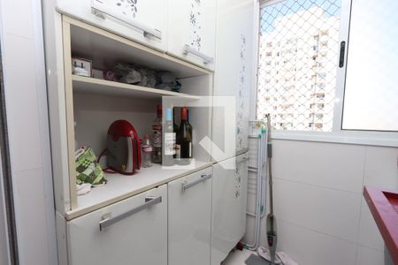 Área de Serviço de apartamento à venda com 2 quartos, 65m² em Vila Paulo Silas, São Paulo