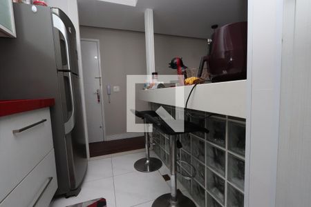 Cozinha de apartamento à venda com 2 quartos, 65m² em Vila Paulo Silas, São Paulo