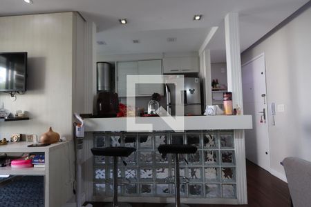 Sala de apartamento à venda com 2 quartos, 65m² em Vila Paulo Silas, São Paulo