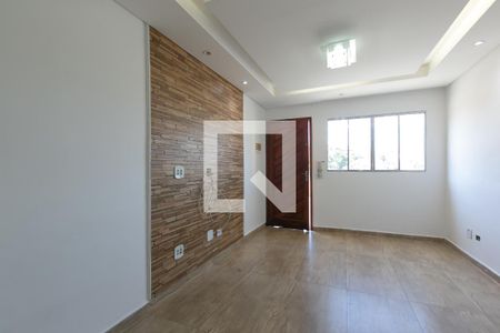 Sala de casa de condomínio à venda com 2 quartos, 60m² em Vila Brasil, São Paulo