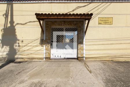 Fachada de casa de condomínio à venda com 2 quartos, 60m² em Vila Brasil, São Paulo