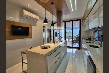 Cozinha de casa de condomínio à venda com 4 quartos, 300m² em Recreio dos Bandeirantes, Rio de Janeiro