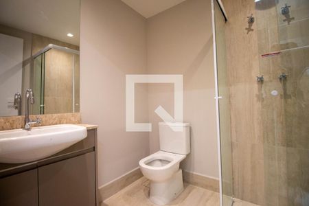 Banheiro de apartamento para alugar com 1 quarto, 21m² em Santo Amaro, São Paulo