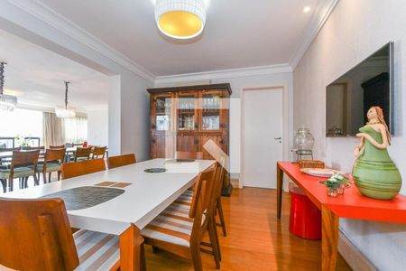 Foto 13 de apartamento à venda com 3 quartos, 247m² em Vila Suzana, São Paulo