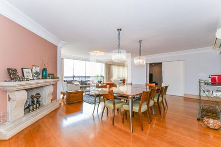 Foto 08 de apartamento à venda com 3 quartos, 247m² em Vila Suzana, São Paulo