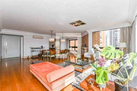 Foto 03 de apartamento à venda com 3 quartos, 247m² em Vila Suzana, São Paulo