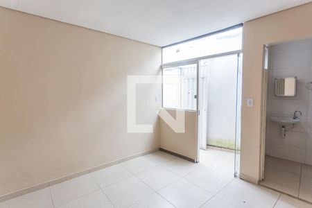 Sala/Quarto de kitnet/studio para alugar com 1 quarto, 30m² em Santo Andre, Belo Horizonte