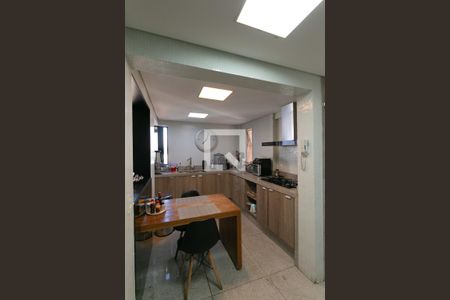 Cozinha de apartamento à venda com 3 quartos, 270m² em Liberdade, Belo Horizonte