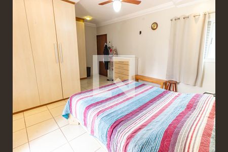 Suíte 1 de casa para alugar com 3 quartos, 235m² em Vila Regente Feijó, São Paulo