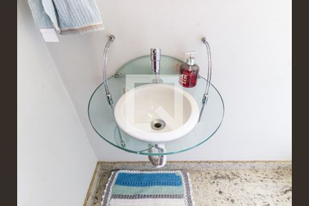 Lavabo de casa para alugar com 3 quartos, 235m² em Vila Regente Feijó, São Paulo