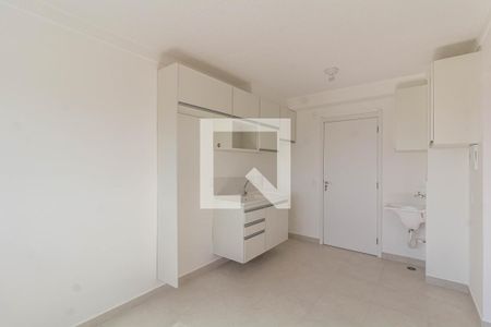Sala/Cozinha de apartamento para alugar com 2 quartos, 32m² em Fazenda Aricanduva, São Paulo