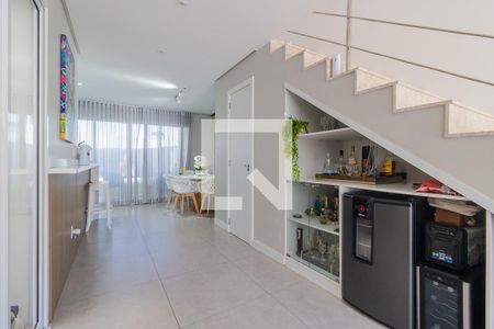 Sala de casa à venda com 3 quartos, 160m² em Guarujá, Porto Alegre