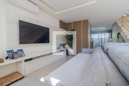 Sala de casa à venda com 3 quartos, 160m² em Guarujá, Porto Alegre