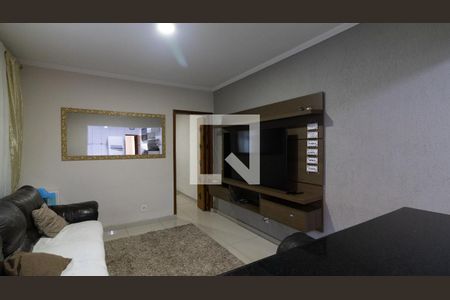 Sala de casa à venda com 2 quartos, 150m² em Chácara Cruzeiro do Sul, São Paulo