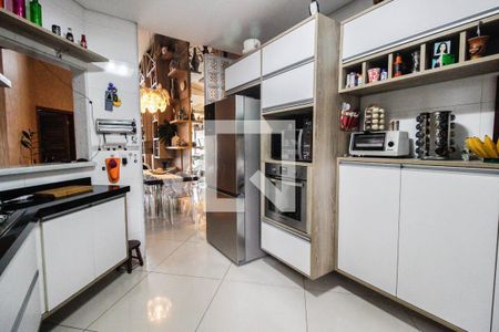 Cozinha de casa à venda com 4 quartos, 600m² em Jardim São Paulo, São Paulo