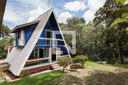 Fachada de casa de condomínio à venda com 3 quartos, 200m² em Retiro do Chalé (piedade do Paraopeba), Brumadinho
