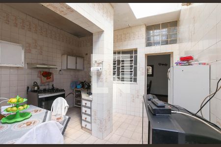 Cozinha de casa à venda com 3 quartos, 276m² em Carlos Prates, Belo Horizonte