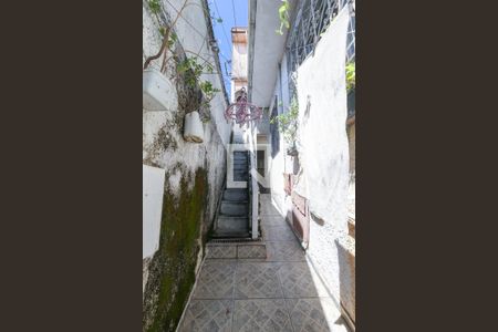 Escada de casa à venda com 3 quartos, 276m² em Carlos Prates, Belo Horizonte