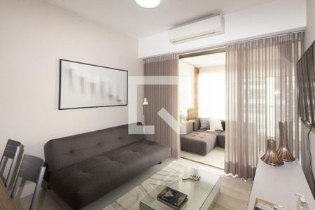 Sala/Cozinha de apartamento para alugar com 1 quarto, 61m² em Itaim Bibi, São Paulo