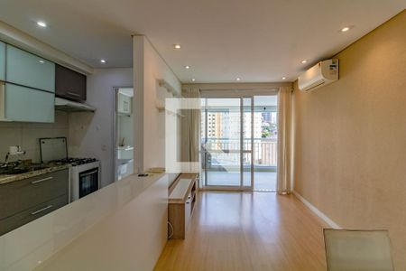 Sala de apartamento à venda com 2 quartos, 68m² em Chácara Inglesa, São Paulo