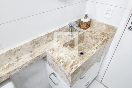 Banheiro de apartamento à venda com 2 quartos, 56m² em Vila Aurora, São Bernardo do Campo