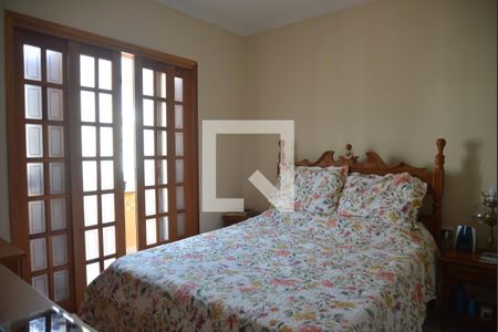 Suíte 1 de casa à venda com 4 quartos, 201m² em Vila Gilda, Santo André