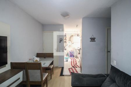 Sala de apartamento para alugar com 2 quartos, 45m² em Cerâmica, Nova Iguaçu