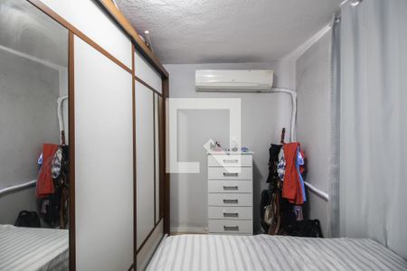 Quarto 1 de apartamento para alugar com 2 quartos, 45m² em Cerâmica, Nova Iguaçu