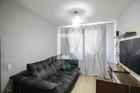 Sala de apartamento para alugar com 2 quartos, 45m² em Cerâmica, Nova Iguaçu