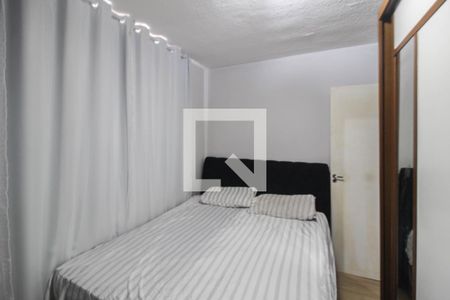 Quarto 1 de apartamento para alugar com 2 quartos, 45m² em Cerâmica, Nova Iguaçu