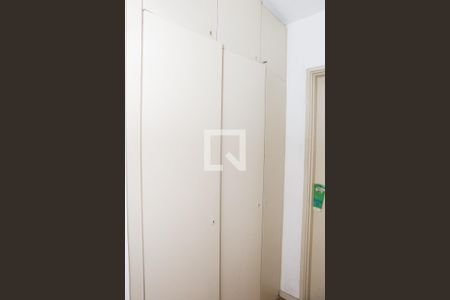 Corredor de apartamento à venda com 2 quartos, 60m² em Água Branca, São Paulo