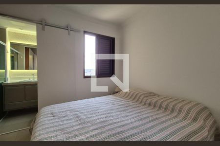 Suíte de apartamento à venda com 2 quartos, 63m² em Parque das Nações, Santo André