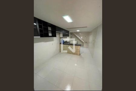 Casa à venda com 3 quartos, 120m² em Pechincha, Rio de Janeiro