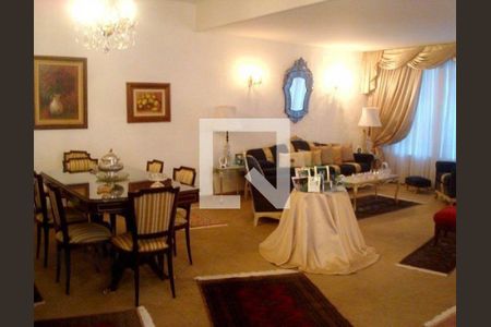 Casa à venda com 3 quartos, 250m² em Tatuapé, São Paulo