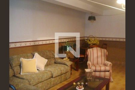 Casa à venda com 3 quartos, 250m² em Tatuapé, São Paulo