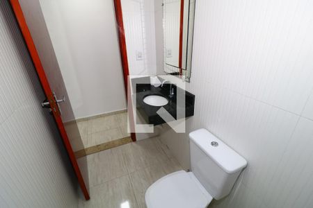 Banheiro Social de apartamento para alugar com 2 quartos, 72m² em Vila Caiçara, Praia Grande