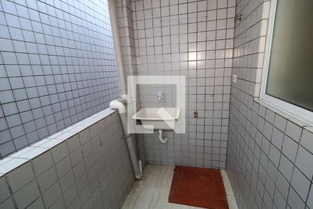 Área de Serviço de apartamento para alugar com 2 quartos, 72m² em Vila Caiçara, Praia Grande