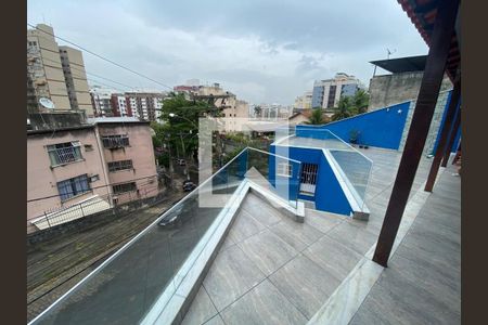 Casa à venda com 3 quartos, 195m² em Santa Rosa, Niterói