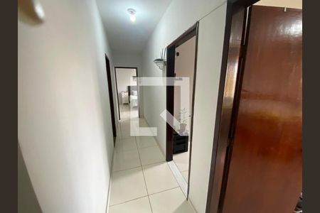 Casa à venda com 3 quartos, 195m² em Santa Rosa, Niterói