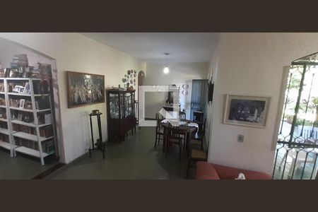Casa à venda com 5 quartos, 222m² em Piratininga, Niterói