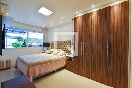 Apartamento à venda com 3 quartos, 230m² em Icaraí, Niterói