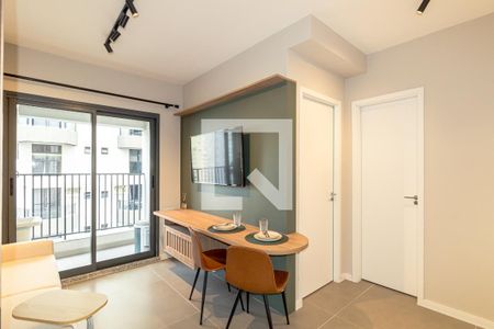 Sala de apartamento para alugar com 1 quarto, 31m² em Indianópolis, São Paulo
