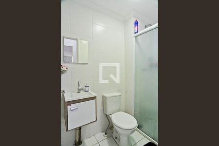 Banheiro de apartamento para alugar com 2 quartos, 45m² em Jaraguá, São Paulo