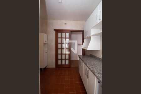 Cozinha de apartamento à venda com 2 quartos, 67m² em Teresópolis, Porto Alegre