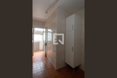 Cozinha de apartamento à venda com 2 quartos, 67m² em Teresópolis, Porto Alegre