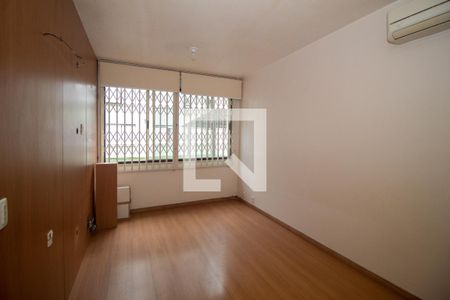 Sala de apartamento à venda com 2 quartos, 67m² em Teresópolis, Porto Alegre