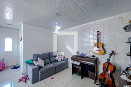Sala de casa à venda com 8 quartos, 400m² em Vila Invernada, São Paulo